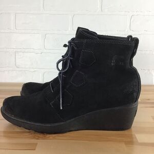 SOREL heeled suede leather boots size 10 platform wedges Normcore Gorpcore